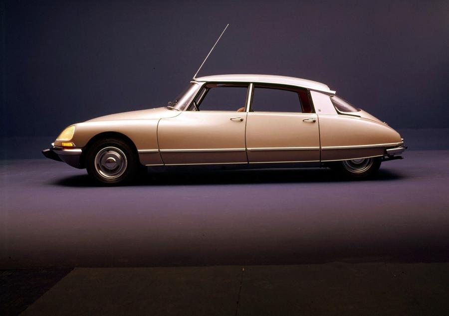 Citroen DS21 1965 года  (фото 25 из 43)
